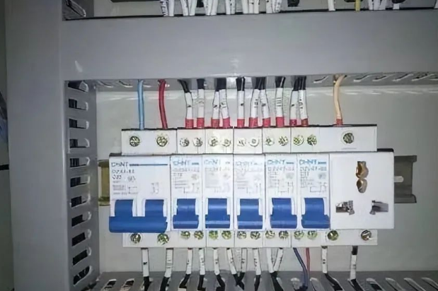 图片关键词 图片关键词